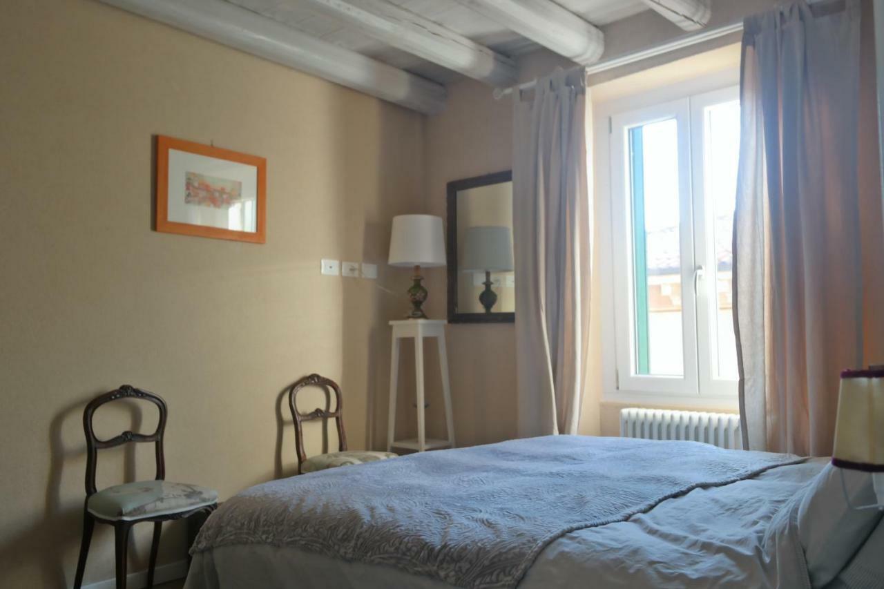 Romantic And Cozy Flat Верона Экстерьер фото